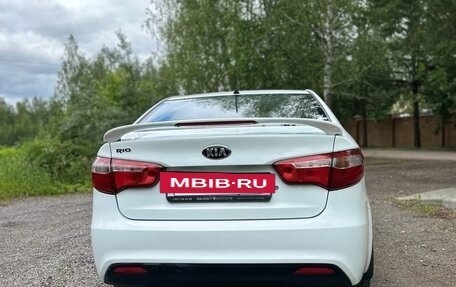 KIA Rio III рестайлинг, 2014 год, 938 000 рублей, 7 фотография