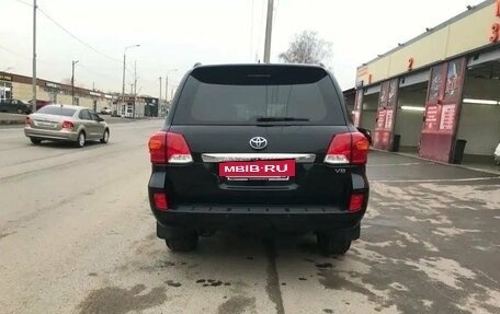 Toyota Land Cruiser 200, 2014 год, 3 550 000 рублей, 4 фотография