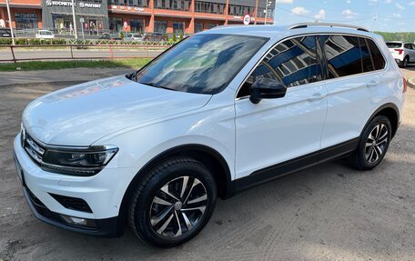 Volkswagen Tiguan II, 2019 год, 2 650 000 рублей, 5 фотография