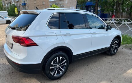 Volkswagen Tiguan II, 2019 год, 2 650 000 рублей, 7 фотография