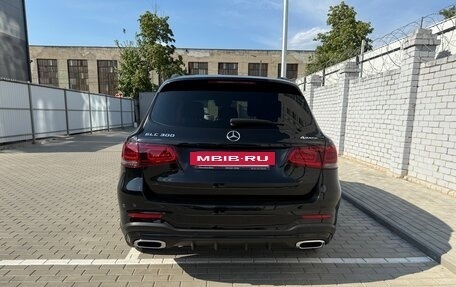 Mercedes-Benz GLC, 2021 год, 4 900 000 рублей, 9 фотография