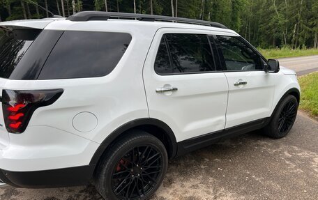 Ford Explorer VI, 2013 год, 2 150 000 рублей, 9 фотография