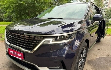 KIA Carnival, 2022 год, 4 200 000 рублей, 6 фотография