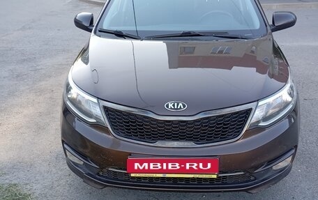 KIA Rio III рестайлинг, 2015 год, 1 000 000 рублей, 1 фотография