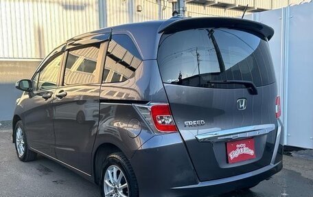 Honda Freed I, 2016 год, 690 000 рублей, 11 фотография