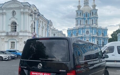 Volkswagen Multivan T6 рестайлинг, 2020 год, 5 250 000 рублей, 4 фотография