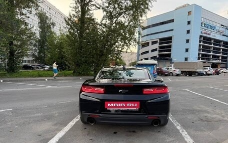 Chevrolet Camaro VI, 2016 год, 2 000 000 рублей, 4 фотография