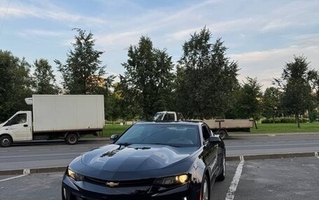 Chevrolet Camaro VI, 2016 год, 2 000 000 рублей, 3 фотография