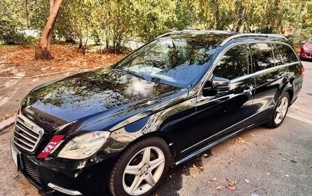 Mercedes-Benz E-Класс, 2013 год, 1 700 000 рублей, 4 фотография