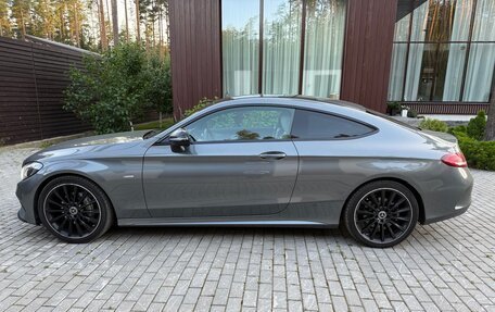Mercedes-Benz C-Класс, 2018 год, 3 300 000 рублей, 6 фотография