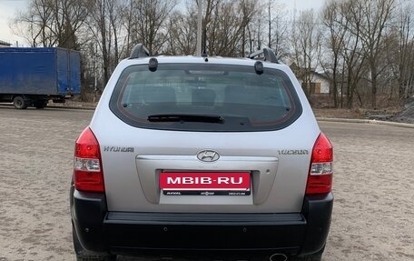 Hyundai Tucson III, 2005 год, 560 000 рублей, 3 фотография