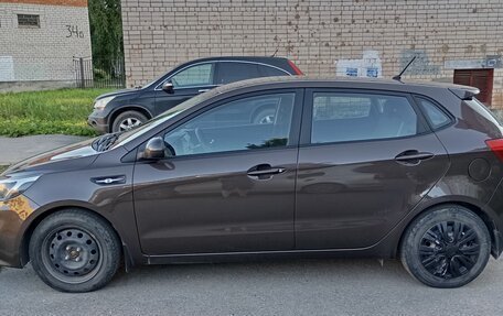 KIA Rio III рестайлинг, 2015 год, 1 000 000 рублей, 3 фотография