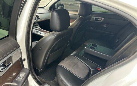 Jaguar XF I рестайлинг, 2011 год, 2 550 000 рублей, 12 фотография