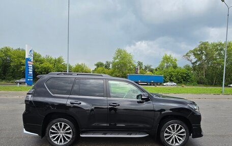 Toyota Land Cruiser Prado 150 рестайлинг 2, 2019 год, 4 400 000 рублей, 6 фотография