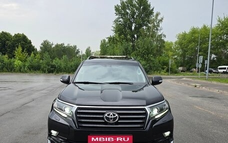 Toyota Land Cruiser Prado 150 рестайлинг 2, 2019 год, 4 400 000 рублей, 8 фотография