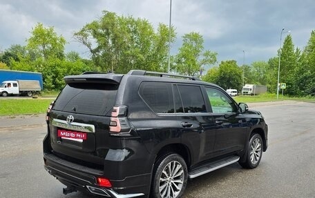 Toyota Land Cruiser Prado 150 рестайлинг 2, 2019 год, 4 400 000 рублей, 5 фотография