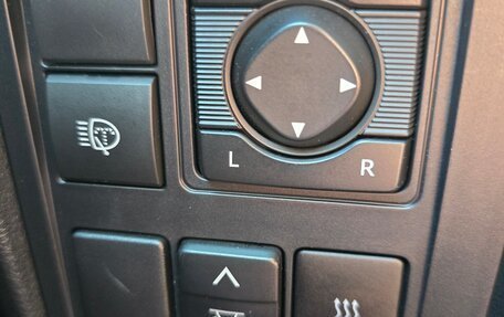 Toyota Land Cruiser Prado 150 рестайлинг 2, 2019 год, 4 400 000 рублей, 21 фотография