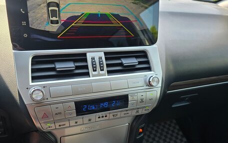 Toyota Land Cruiser Prado 150 рестайлинг 2, 2019 год, 4 400 000 рублей, 22 фотография