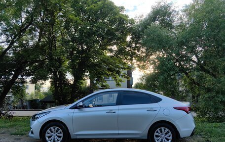 Hyundai Solaris II рестайлинг, 2018 год, 750 000 рублей, 4 фотография