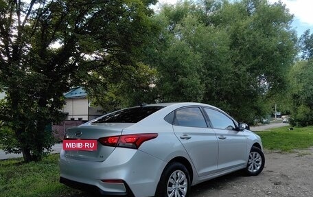 Hyundai Solaris II рестайлинг, 2018 год, 750 000 рублей, 17 фотография