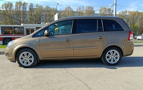 Opel Zafira B, 2012 год, 870 000 рублей, 3 фотография