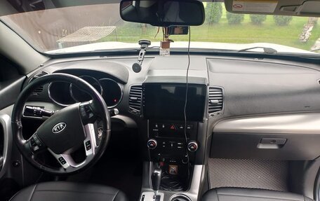 KIA Sorento II рестайлинг, 2012 год, 1 560 000 рублей, 13 фотография