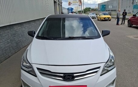 Hyundai Solaris II рестайлинг, 2015 год, 550 000 рублей, 6 фотография