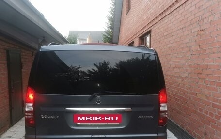 Mercedes-Benz Viano, 2012 год, 3 500 000 рублей, 5 фотография