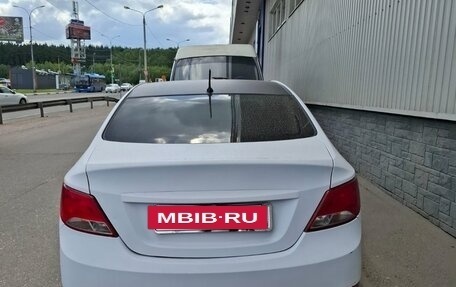 Hyundai Solaris II рестайлинг, 2015 год, 550 000 рублей, 9 фотография