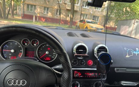 Audi TT, 2000 год, 1 050 000 рублей, 2 фотография