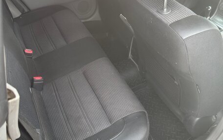 Subaru Forester, 2004 год, 520 000 рублей, 25 фотография
