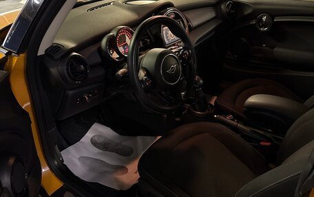 MINI Hatch, 2016 год, 1 800 000 рублей, 5 фотография