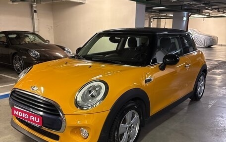 MINI Hatch, 2016 год, 1 800 000 рублей, 3 фотография