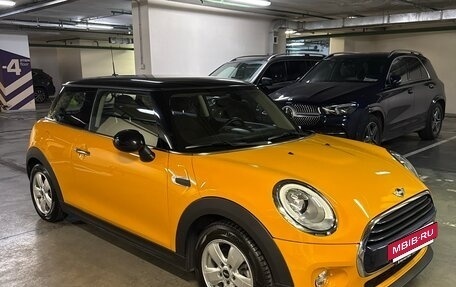 MINI Hatch, 2016 год, 1 800 000 рублей, 2 фотография