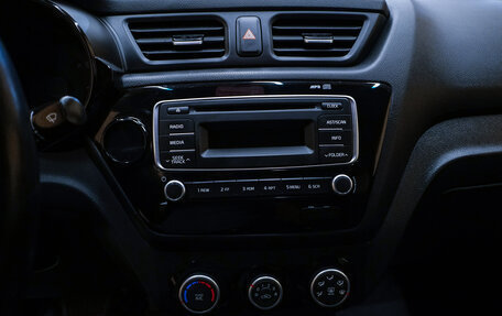 KIA Rio III рестайлинг, 2015 год, 1 049 000 рублей, 15 фотография