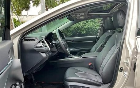 Toyota Camry, 2022 год, 2 220 000 рублей, 5 фотография