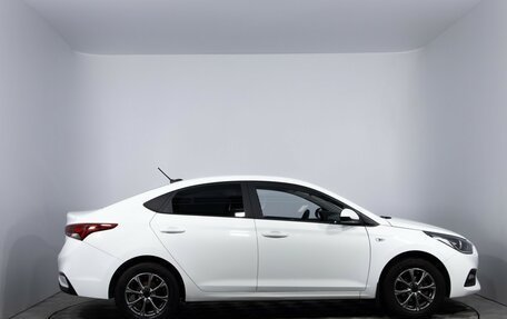 Hyundai Solaris II рестайлинг, 2019 год, 1 030 000 рублей, 4 фотография