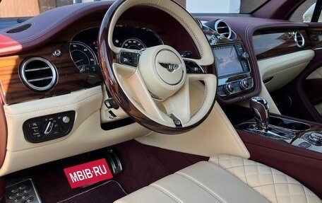 Bentley Bentayga I, 2019 год, 18 000 000 рублей, 4 фотография