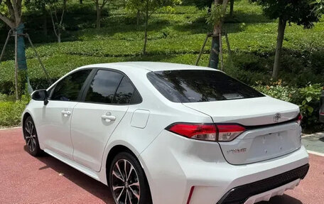 Toyota Corolla, 2022 год, 1 420 000 рублей, 5 фотография