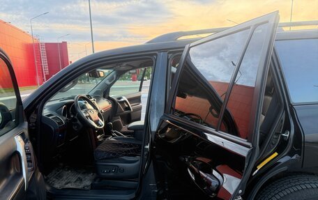 Toyota Land Cruiser Prado 150 рестайлинг 2, 2017 год, 4 499 000 рублей, 2 фотография