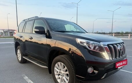 Toyota Land Cruiser Prado 150 рестайлинг 2, 2017 год, 4 499 000 рублей, 9 фотография