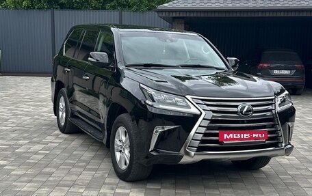 Lexus LX III, 2016 год, 6 950 000 рублей, 9 фотография