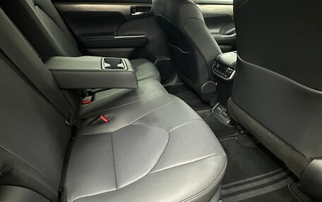 Toyota Highlander, 2025 год, 4 780 000 рублей, 10 фотография