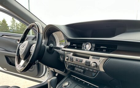 Lexus ES VII, 2015 год, 2 820 000 рублей, 15 фотография