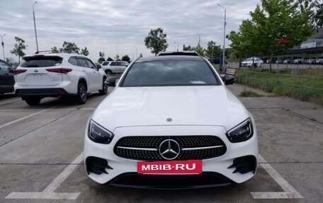 Mercedes-Benz E-Класс, 2020 год, 4 050 000 рублей, 3 фотография