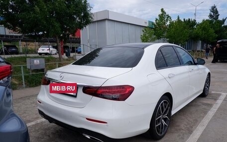 Mercedes-Benz E-Класс, 2020 год, 4 050 000 рублей, 5 фотография