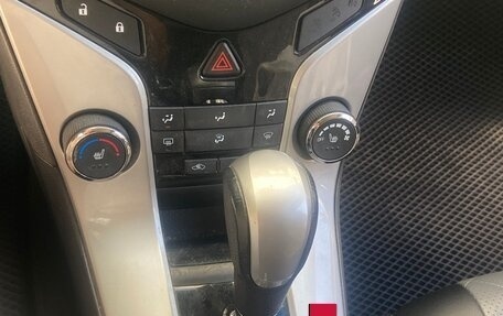 Chevrolet Cruze II, 2013 год, 950 000 рублей, 8 фотография