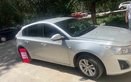 Chevrolet Cruze II, 2013 год, 950 000 рублей, 4 фотография