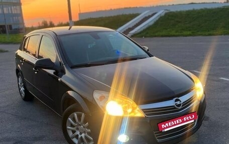 Opel Astra H, 2013 год, 550 000 рублей, 5 фотография