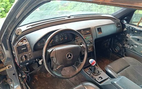 Mercedes-Benz C-Класс, 1994 год, 1 285 000 рублей, 15 фотография
